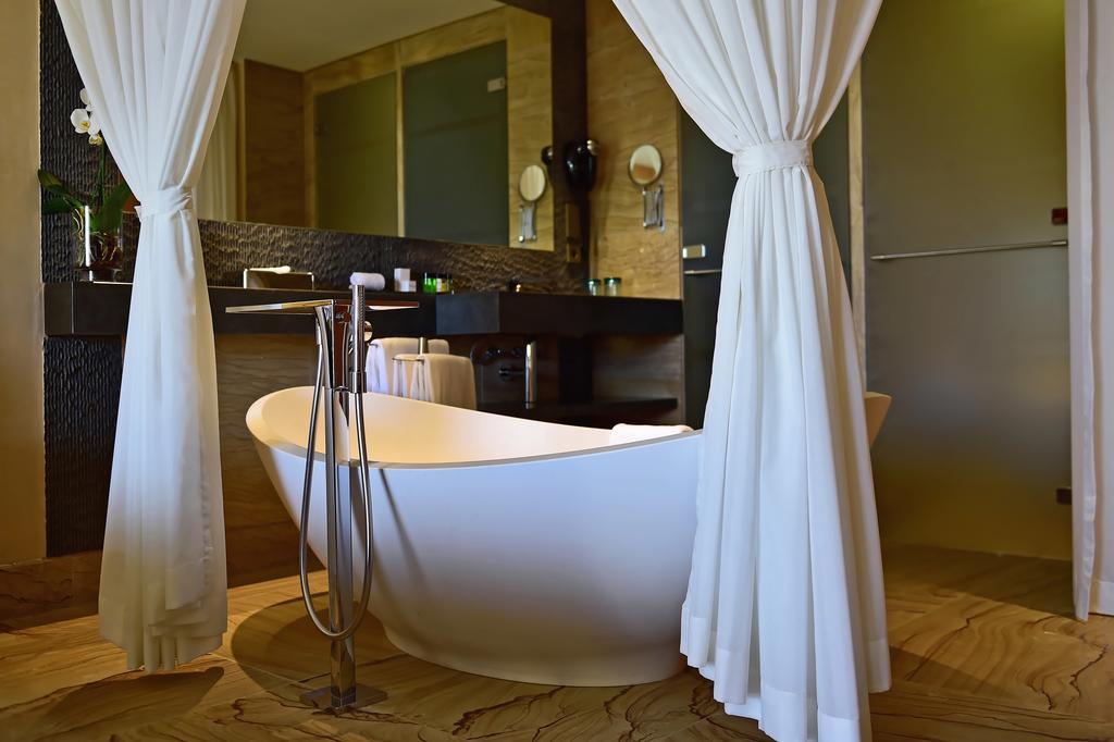 Pestana Colombos Premium Club Hotel Porto Santo Bagian luar foto